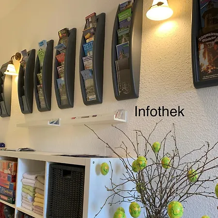 Eschen's Blick アパート アウリッヒ